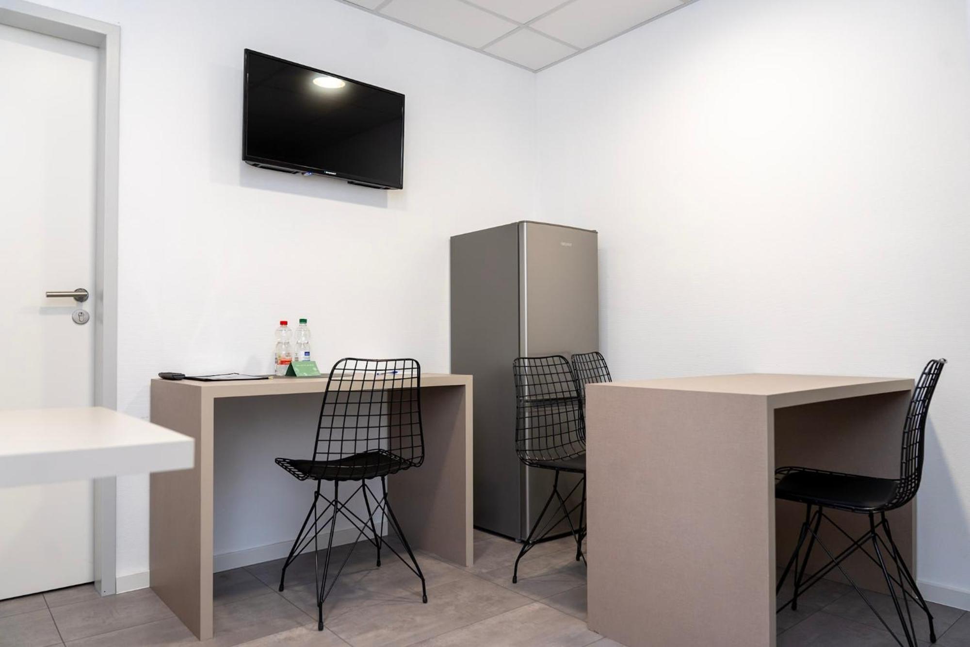 Comfort Housing Apartments ฟัลเคนซี ภายนอก รูปภาพ